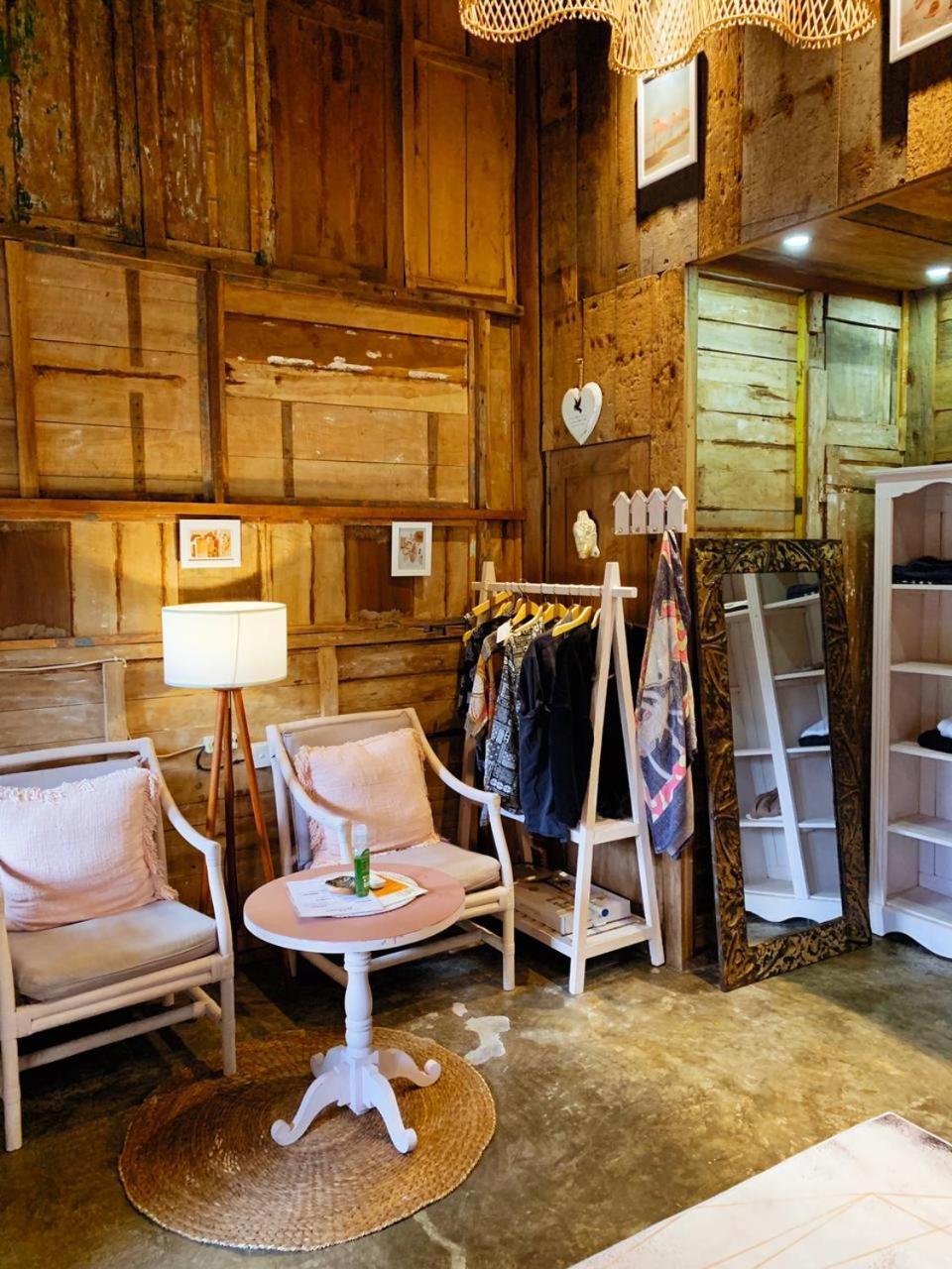 Bali Brothers Guesthouse Dalung  Room photo